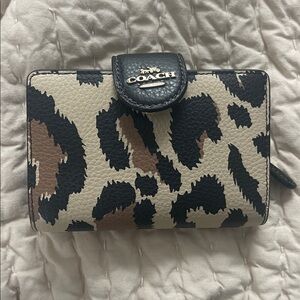 Coach leopard print calf leather medium corner zip  wallet. NWT